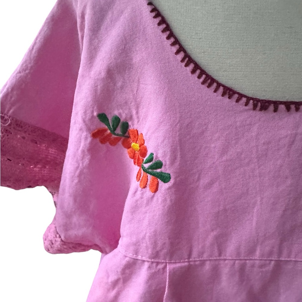 Vintage Mexican Cotton Canvas Crochet Lace Sleeves Embroidered Peasant Top‎ - Picture 7 of 8